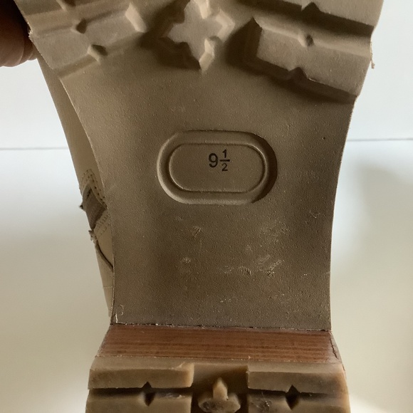 Seychelles Irresistible Cream Leather Lace Up Combat Boots Size 9,5 NWOT - Picture 7 of 10